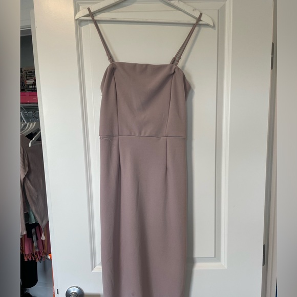 Dynamite dress - Picture 1 of 1